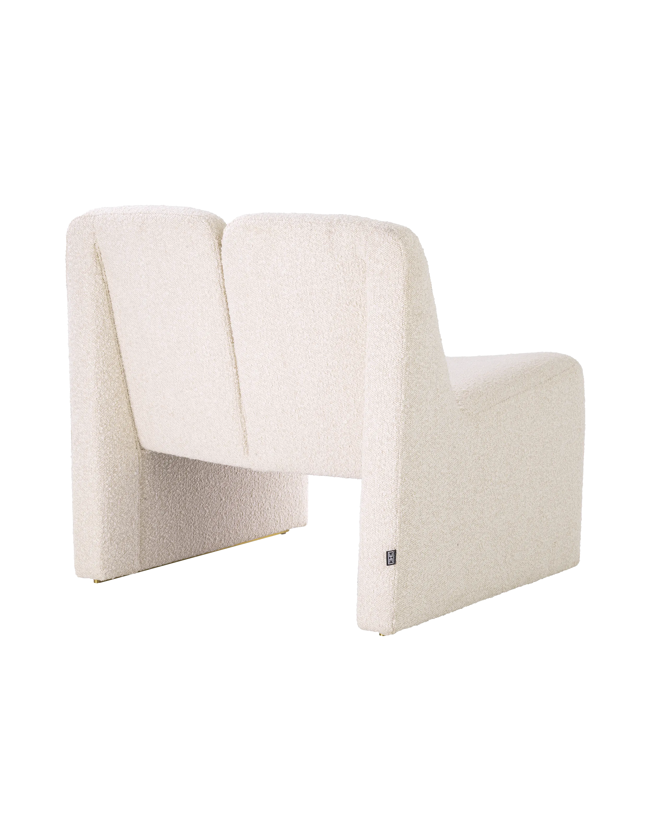 ALEXA BOULÉ ACCENT CHAIR
