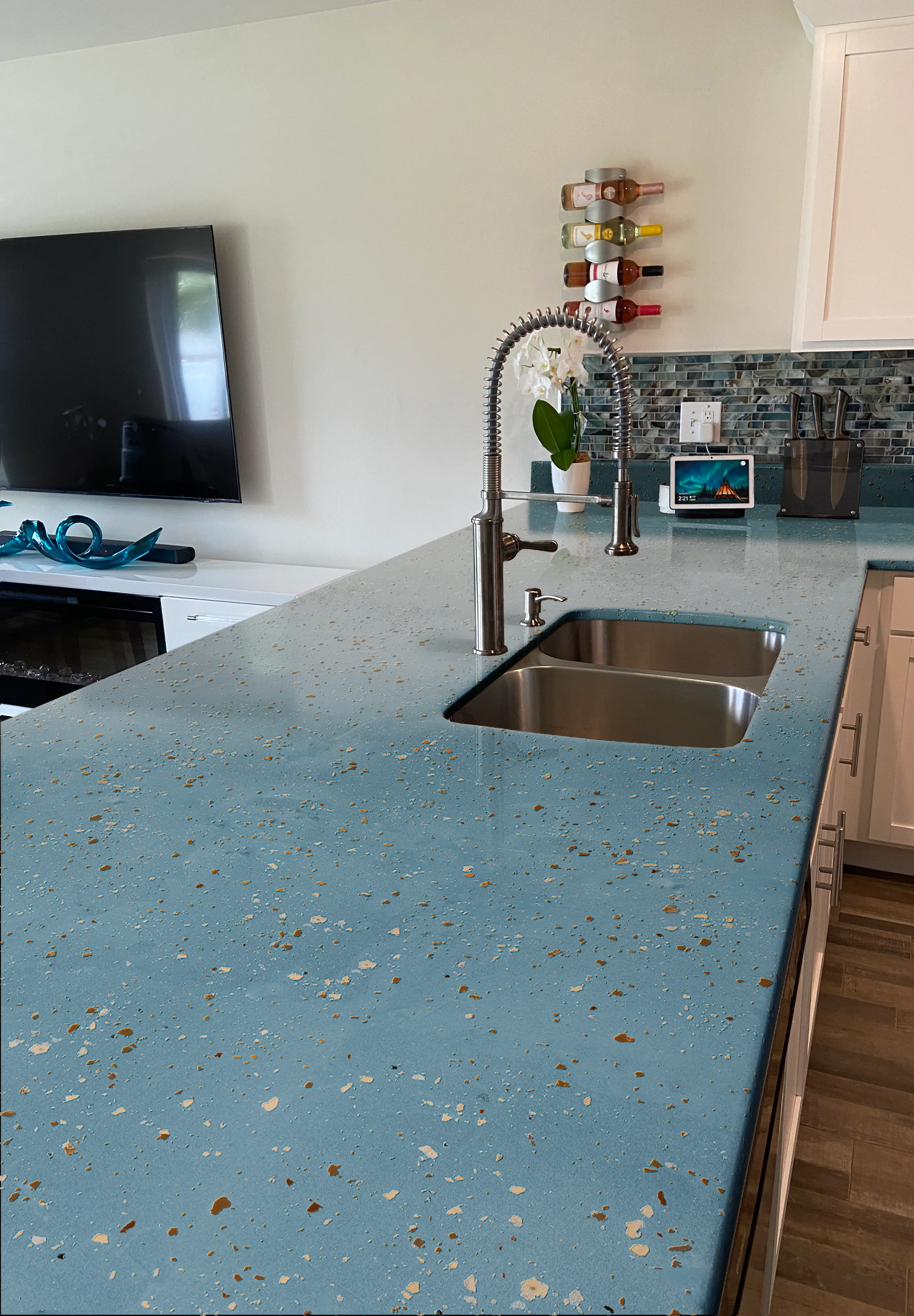 BEYOND PAINT® Oxford Bronze Metallic Countertop Flecks