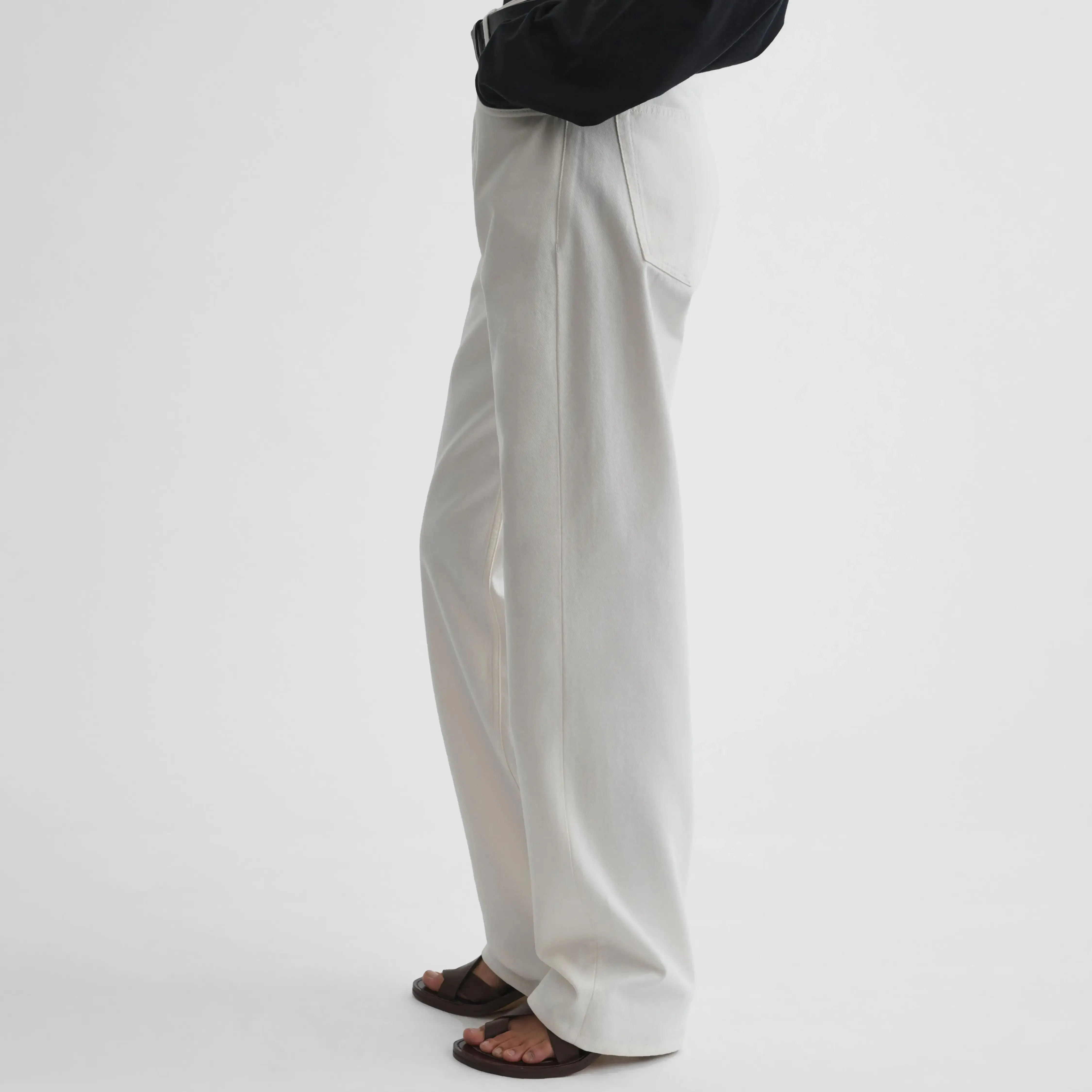 CLASSIC JEANS | plaster white cotton