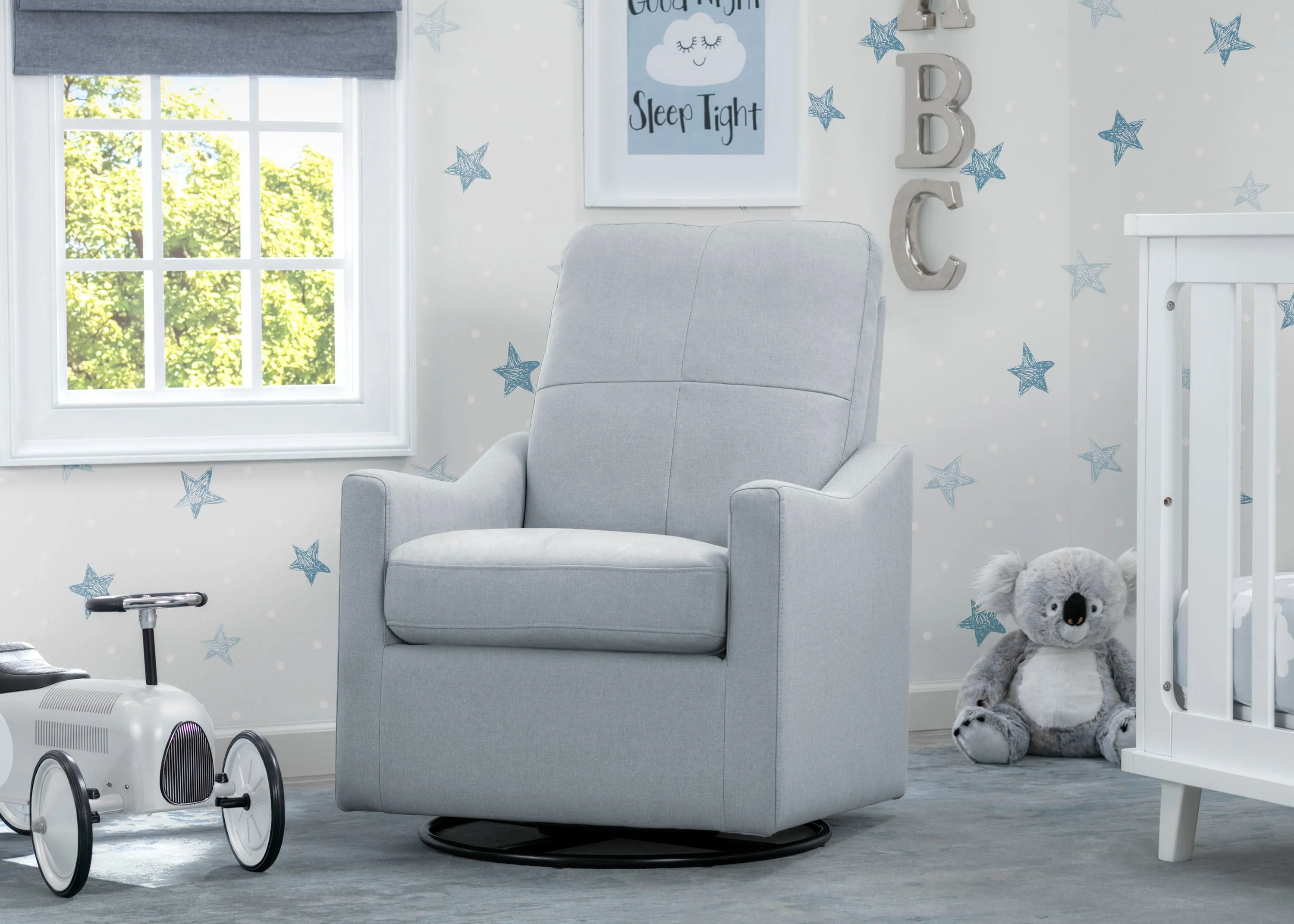 Kenwood Nursery Glider Swivel Rocker Chair
