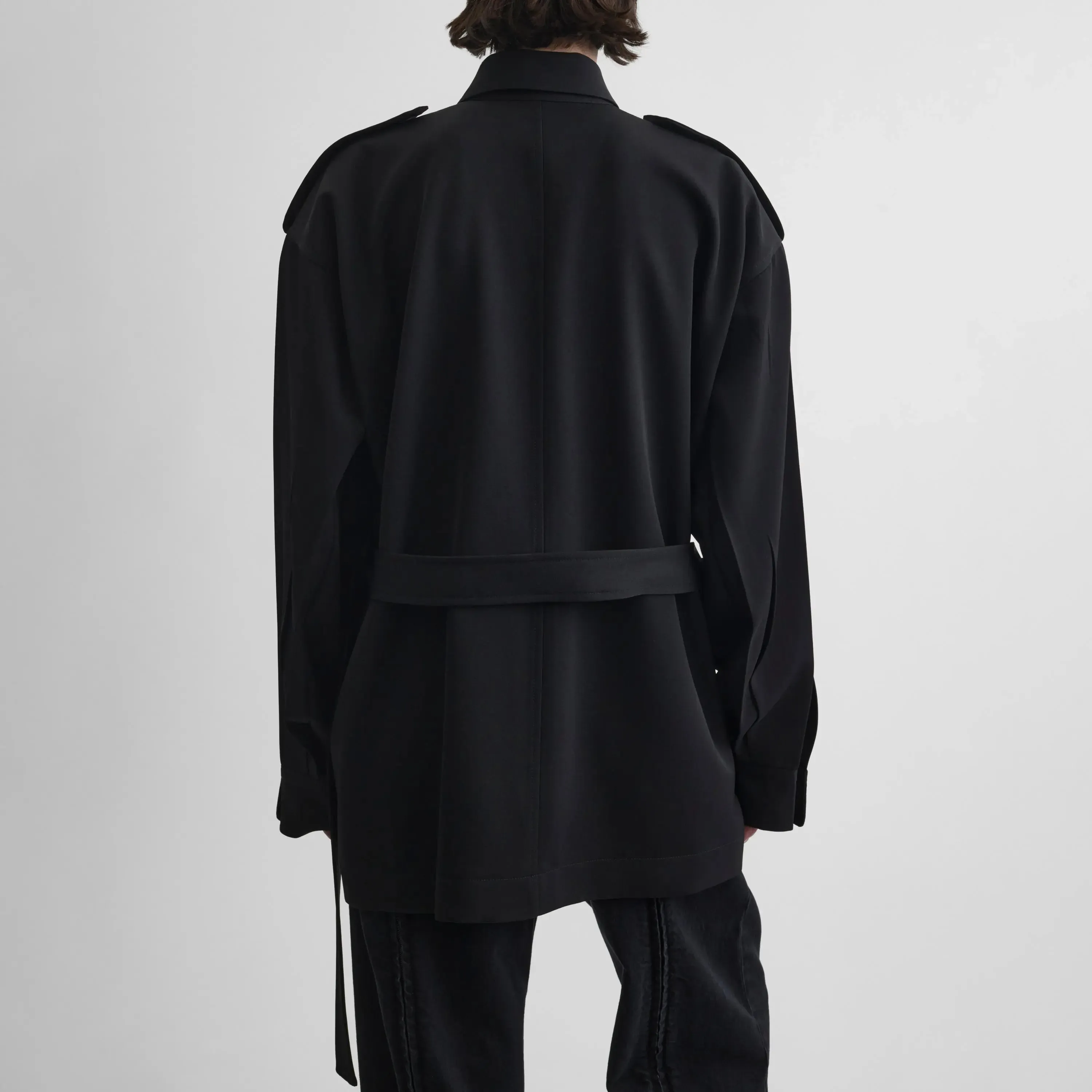 LIGHTWEIGHT SHIRT JACKET | black wool