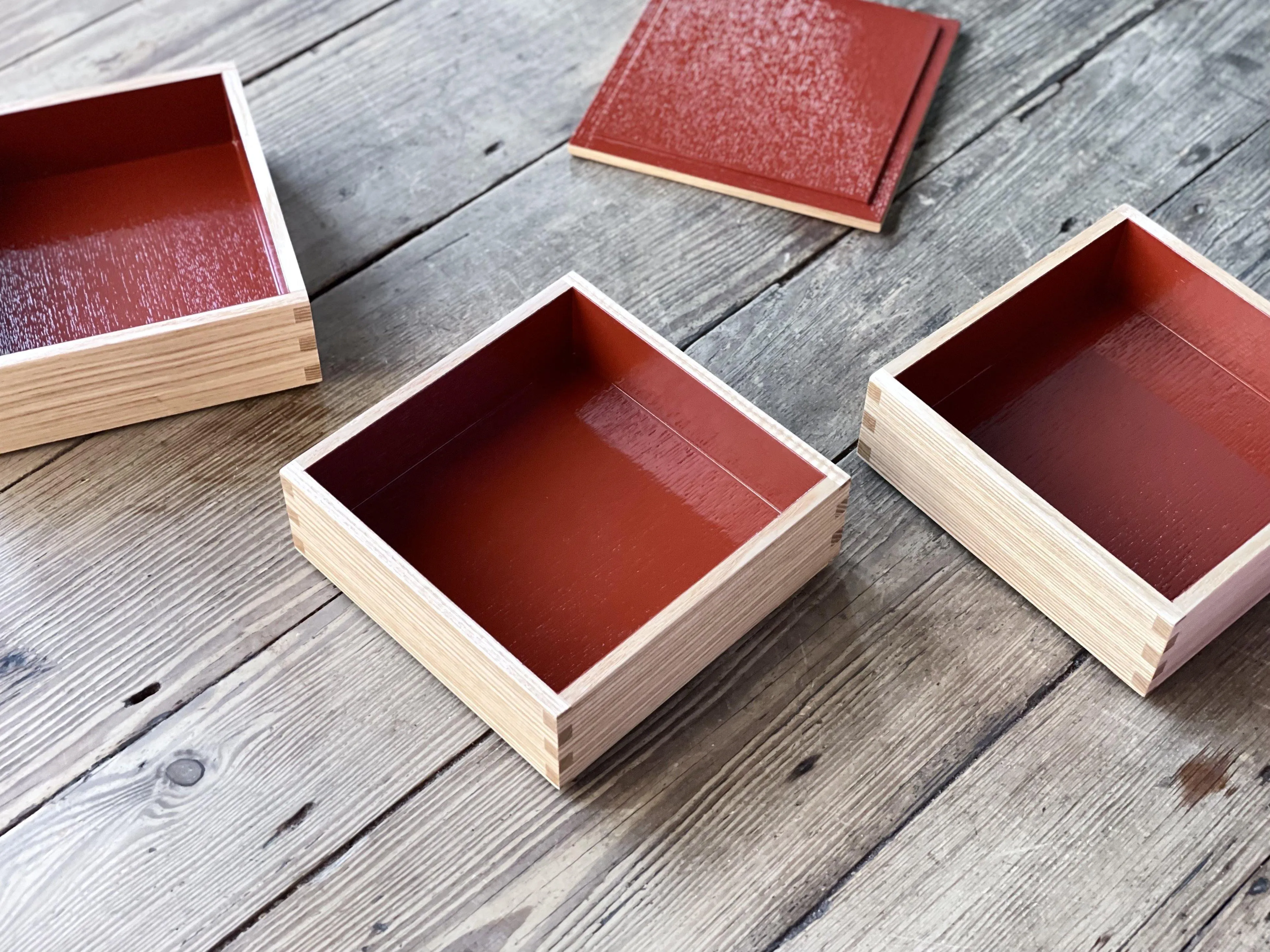 Matsuya 3-dan-jyu-bako (nest of boxes 3 layers)
