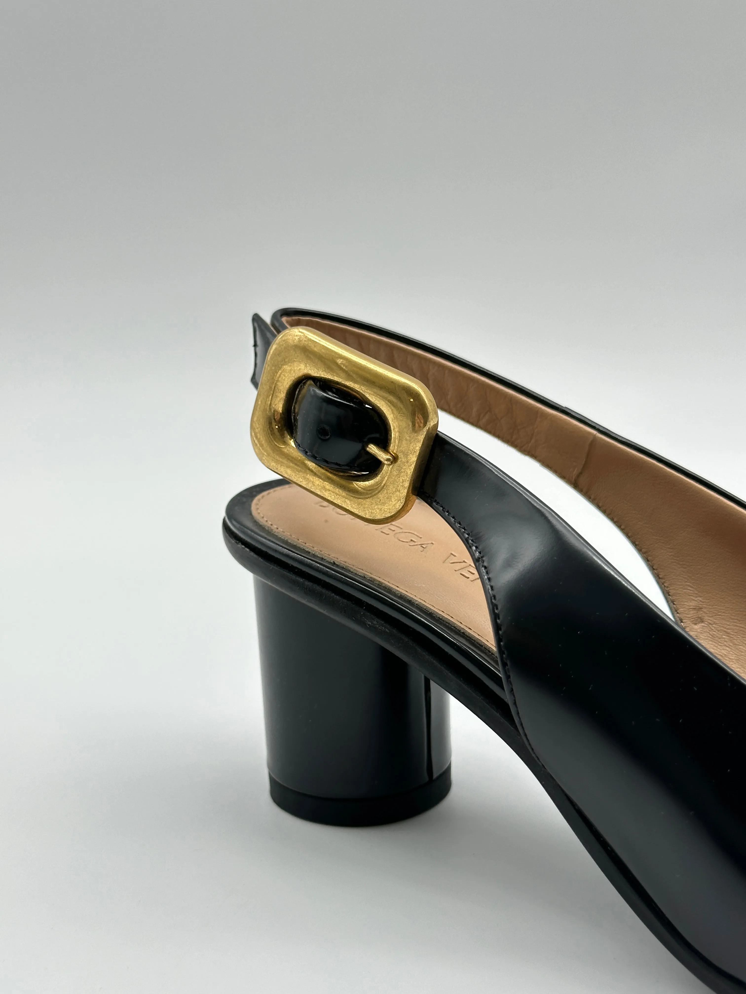 Mules With Heel