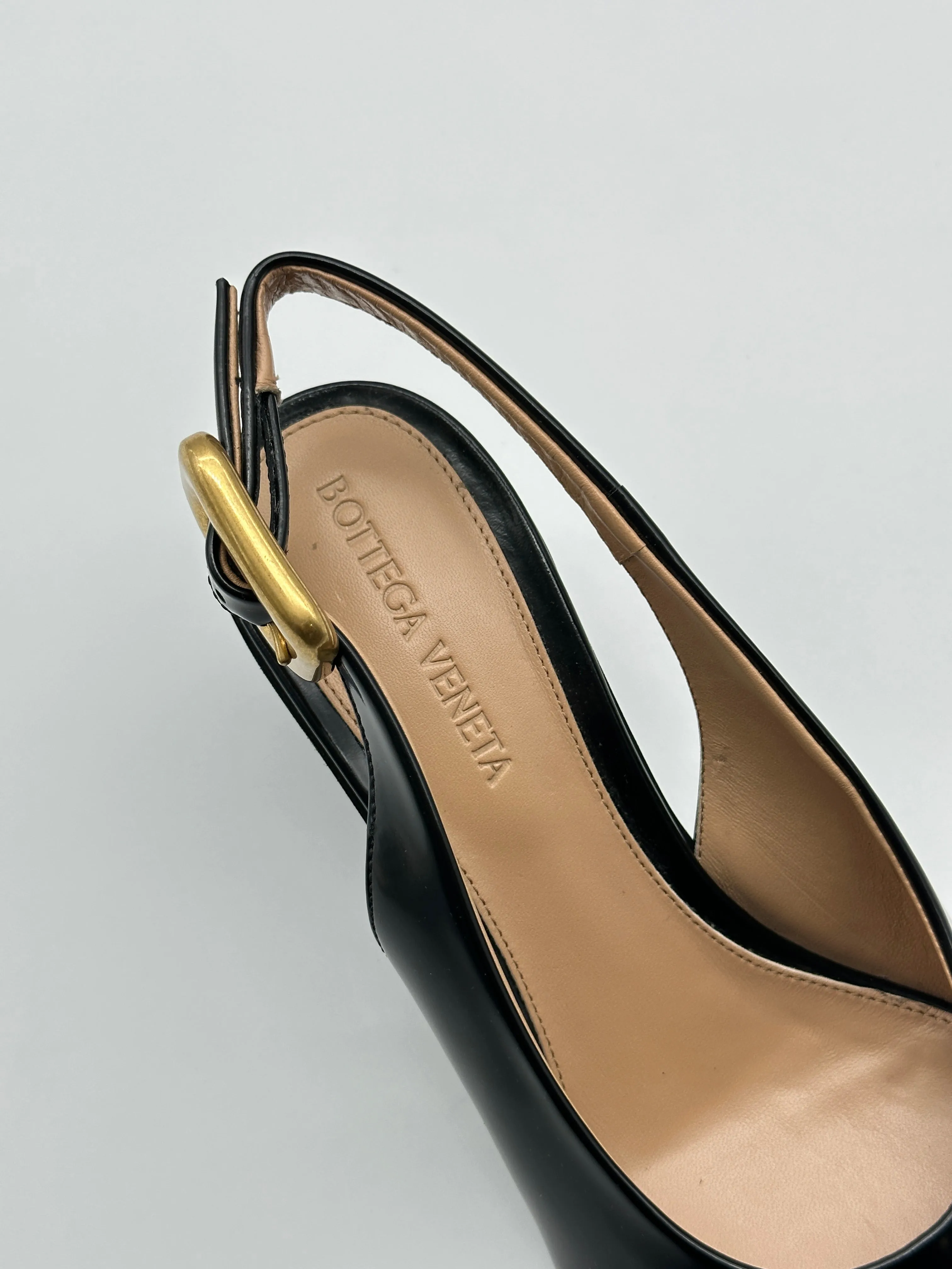 Mules With Heel