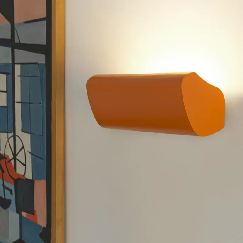 Playful Contemporary Uplighter | Applique Radieuse