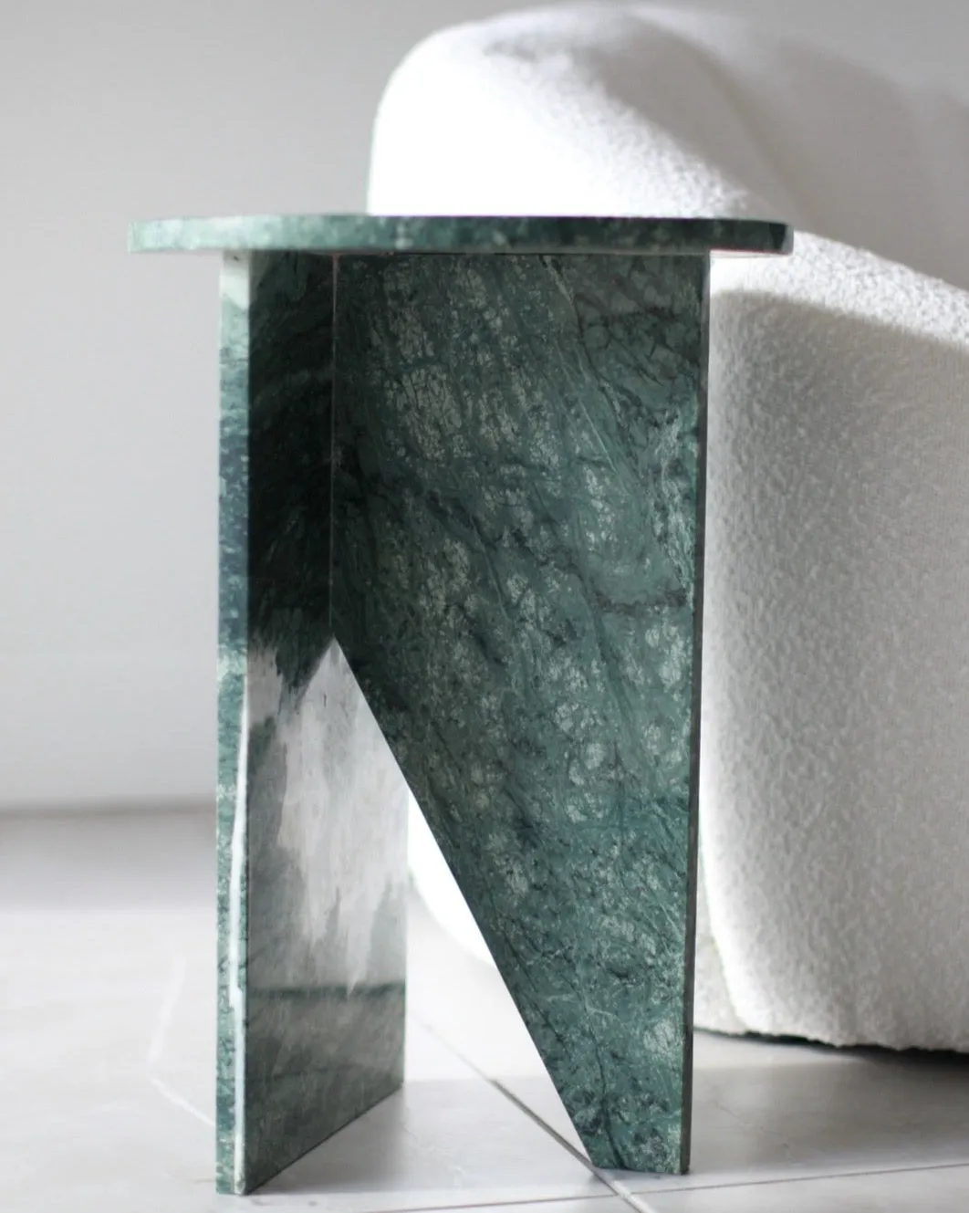 VERDE GUATEMALA MARBLE STONE TABLE