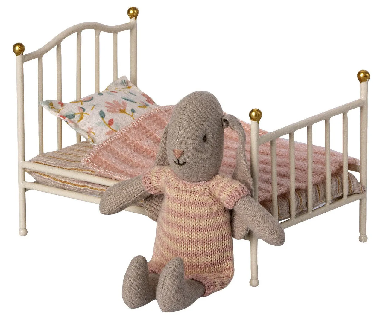 Vintage Bed, Mouse Off White