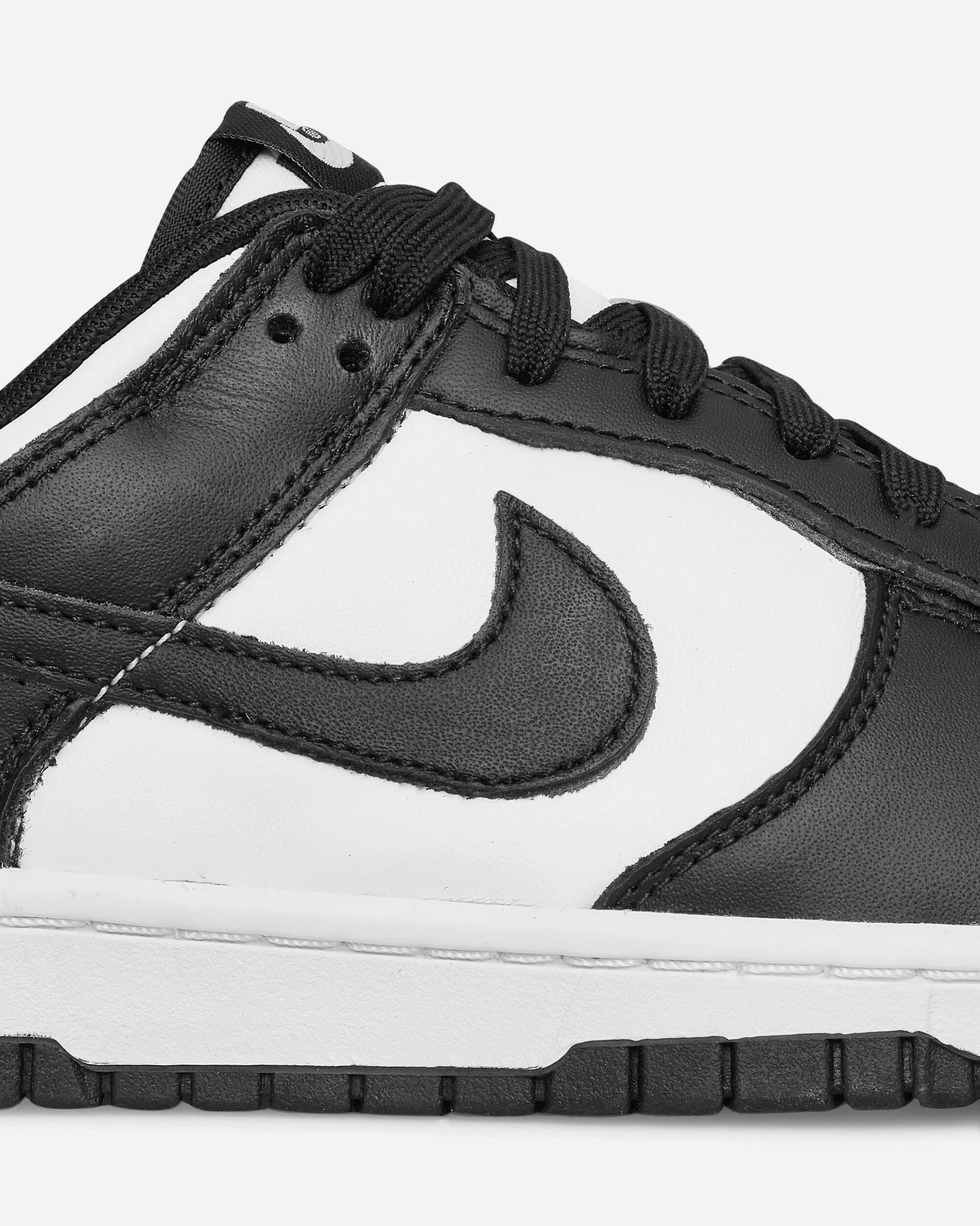 Women's Dunk Low Sneakers White / Black
